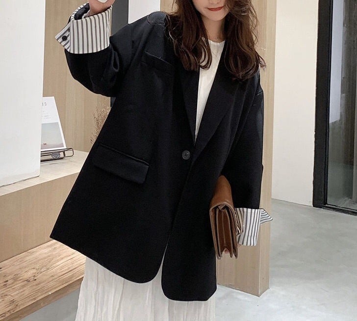 レディース ジャケット 上着 テーラードジャケット 羽織り アウター オーバーサイズ スーツ ラペルネック ストライプ インスタ映え 可愛い かわいい 韓国 かっこいい カジュアル 大人 上品 lou レディース ジャケット 上着 テーラードジャケット 羽織り アウター オーバーサイズ スーツ ラペルネック ストライプ インスタ映え 可愛い かわいい 韓国 かっこいい カジュアル 大人 上品 lou