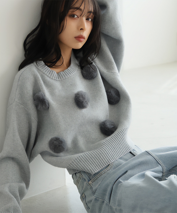 [NEW] ふわふわとしたファーを飾り付け ファーポンポン付きニット 31919 2024冬新作