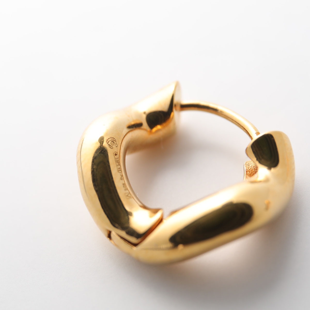 Charlotte Chesnais シャルロットシェネ ピアス BOUCLES DOREILLES PETIT WAVE 21BO104VER レディース フープピアス アクセサリー VERMEIL Charlotte Chesnais シャルロットシェネ ピアス BOUCLES DOREILLES PETIT WAVE 21BO104VER レディース フープピアス アクセサリー VERMEIL