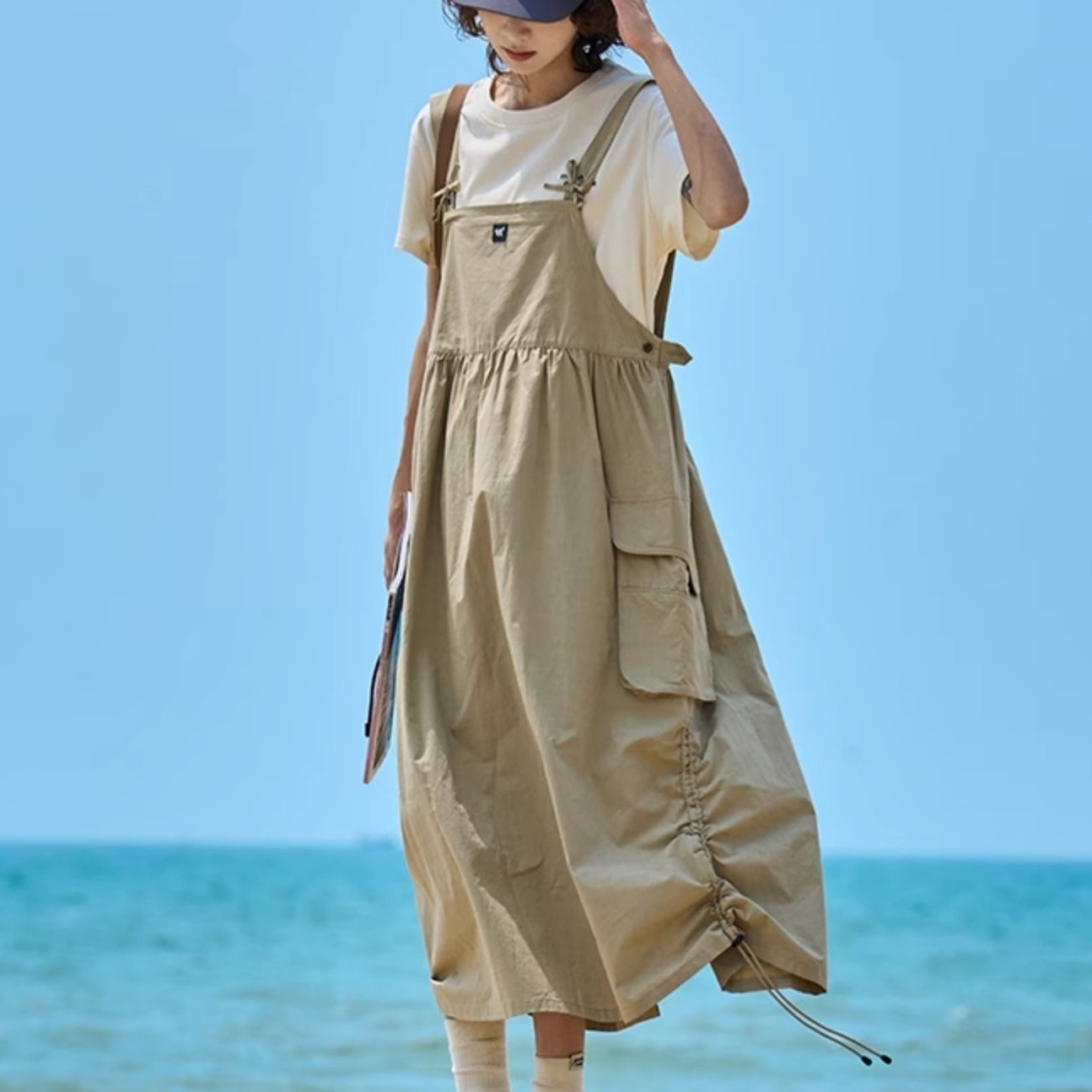 ワンピース ミモレ丈スカート ジャンパースカート ポケット シャーリング ドロストスカート かわいい 大人可愛い きれいめ シンプル 上品 おしゃれ カジュアル こなれ感 個性的 主役級 ラフ