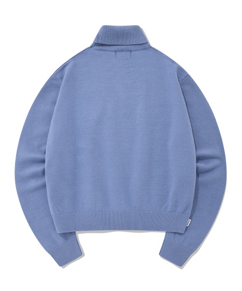 ウーマン クロップ C ロゴ タートルネック ニット CO2204KT76 ウーマン クロップ C ロゴ タートルネック ニット CO2204KT76