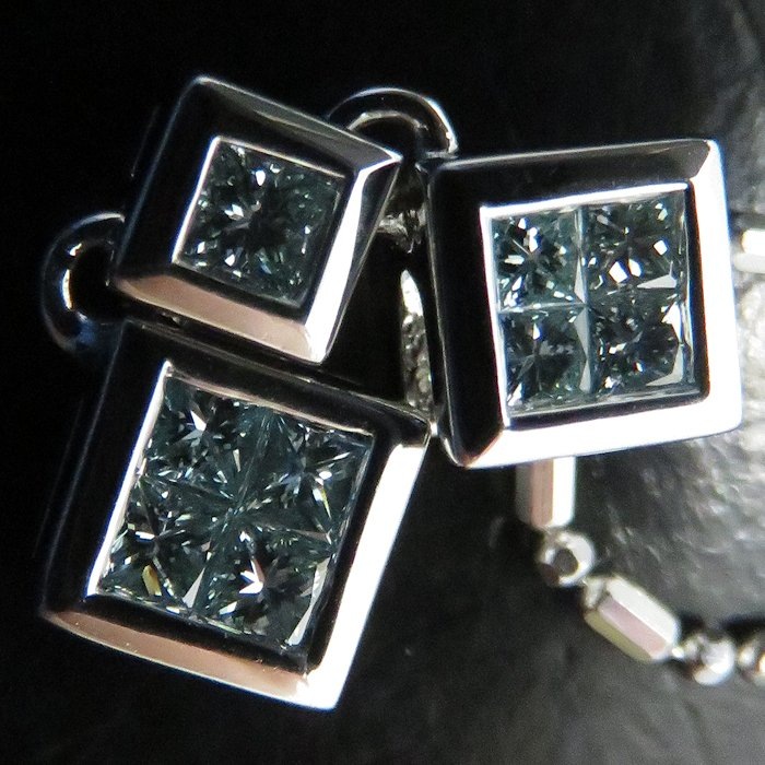 ネックレス ブルーダイヤモンド0.25ct 最長45cm K18WG ホワイトゴールド / 74608【中古】