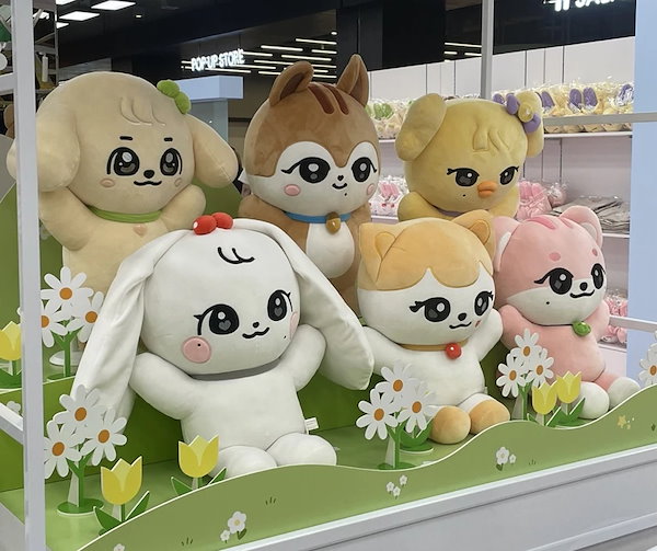 Qoo10] STARSHIPエンターテインメント IVE x MINIVE POP-UP