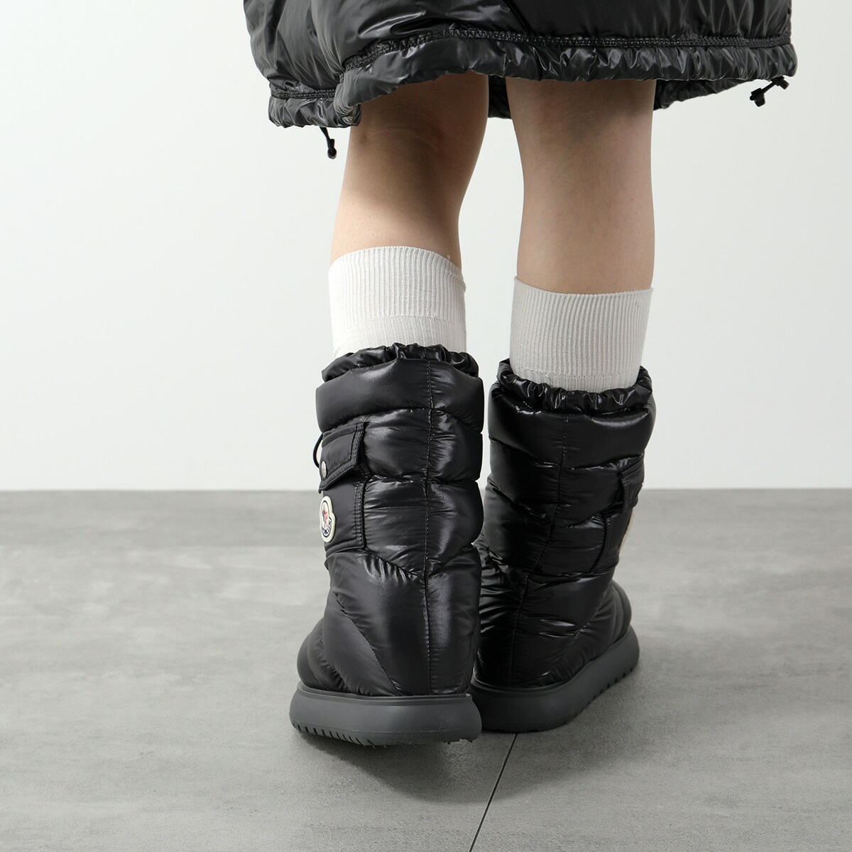 MONCLER モンクレール ブーツ GAIA POCKET MID ガイア ポケット ミッド 4H00120 M2707 レディース ダウン入り アイコンパッ MONCLER モンクレール ブーツ GAIA POCKET MID ガイア ポケット ミッド 4H00120 M2707 レディース ダウン入り アイコンパッ