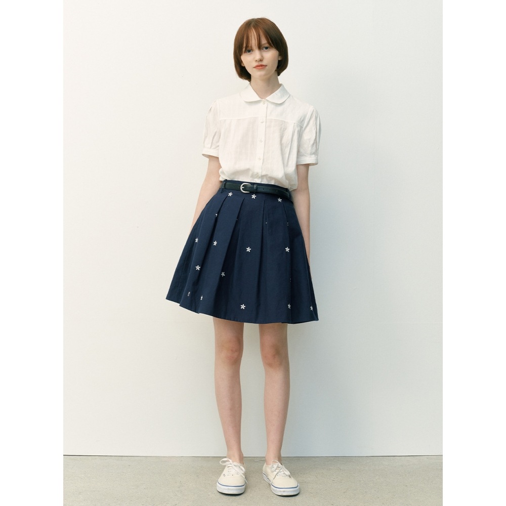 AND YOU テリーガールラウンドカラーブラウス (ホワイト) AND YOU テリーガールラウンドカラーブラウス (ホワイト)