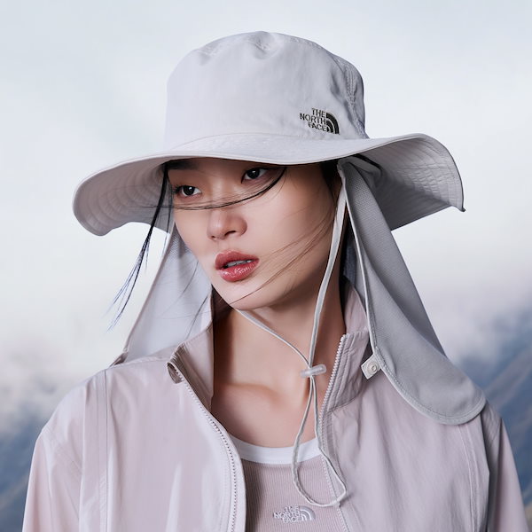 Supreme ホワイト ノースフェイス サファリハット Supreme ホワイト ノースフェイス サファリハット TIME SALE