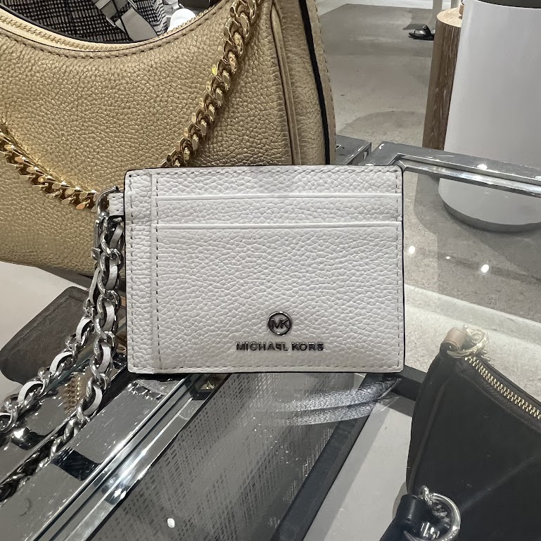 即発 正規品 USA直送 アウトレット ID チェーン カードホルダー スモール 32F2ST9D5L/36S3LCOF3L 即発 正規品 USA直送 アウトレット ID チェーン カードホルダー スモール 32F2ST9D5L/36S3LCOF3L