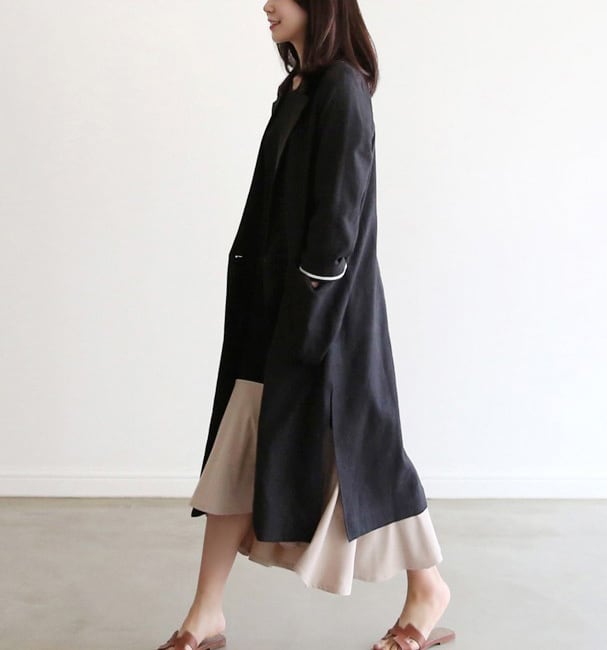 テーラードジャケット アウター 上着 ロングジャケット 膝下丈 チュニック丈 ミモレ丈 ロング丈 無地 襟付き シングルブレスト スリット入り 体型カバー 可愛い かわいい きれいめ 大人 lout0