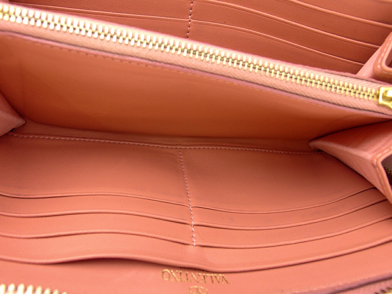 長財布 ラウンドファスナー 財布 スタッズ レディース ピンク ベージュ ゴールド 中古 長財布 ラウンドファスナー 財布 スタッズ レディース ピンク ベージュ ゴールド 中古