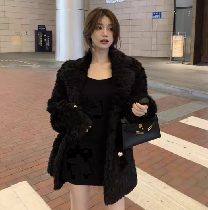 レディース コート アウター ファー ミディアム 長袖 袖あり Vネック 襟付き ポケット 前開き ポリエステル かわいい 大人可愛い シンプル 上品 おしゃれ ラフ 主役級 存在感 都会的 無地 秋 レディース コート アウター ファー ミディアム 長袖 袖あり Vネック 襟付き ポケット 前開き ポリエステル かわいい 大人可愛い シンプル 上品 おしゃれ ラフ 主役級 存在感 都会的 無地 秋