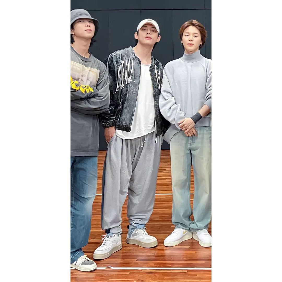 【BTS テテ着用】Denim Sweat Pants 【BTS テテ着用】Denim Sweat Pants