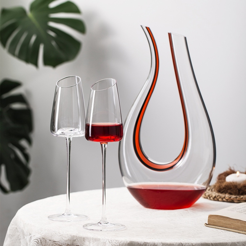 11 赤い蝶ネクタイリボンu字型デカンタークリエイティブパーソナライズされたワインワインワインディバイダーホームデコレーションオーナメントワインの調理器具