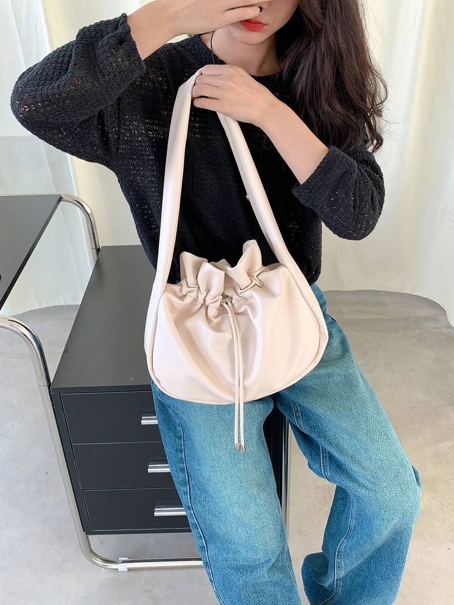 ショルダーバッグ 無地 レディース (T) ショルダーバッグ 無地 レディース (T)