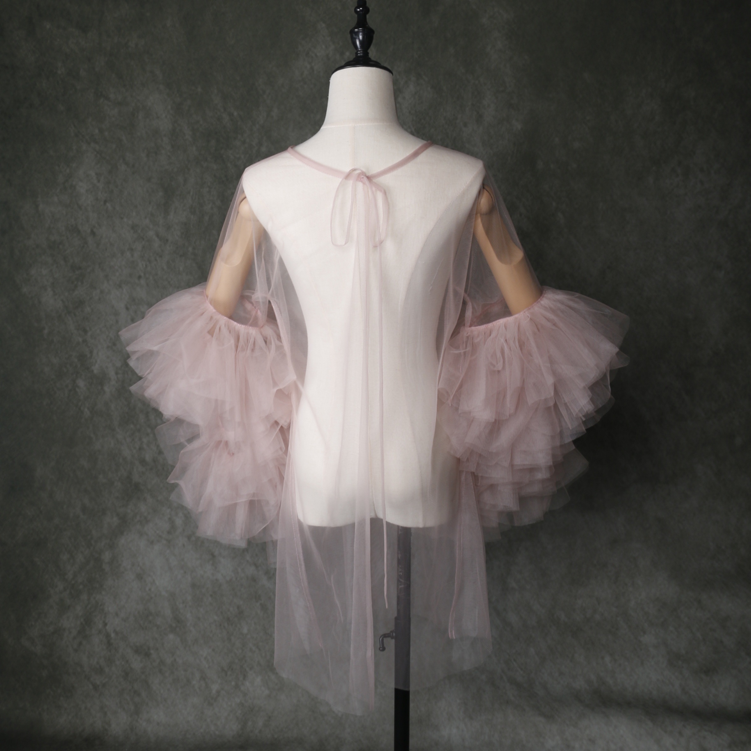 トップス くすみピンク ふわふわ袖 色直し ラッフルフリル オーダーメイド 花嫁 披露宴 トップス くすみピンク ふわふわ袖 色直し ラッフルフリル オーダーメイド 花嫁 披露宴