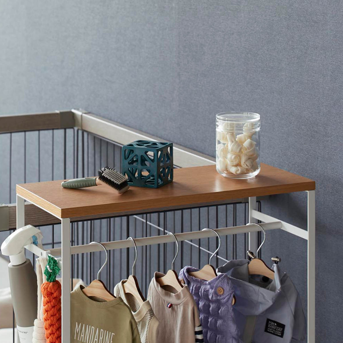 山崎実業 tower ペットコートハンガーラック タワー タワーシリーズ ペット用品 ペットコート ハンガーラック ペット用ハンガー スリム ドッグウェア 犬服 ペット服 ペットウェア 小型犬