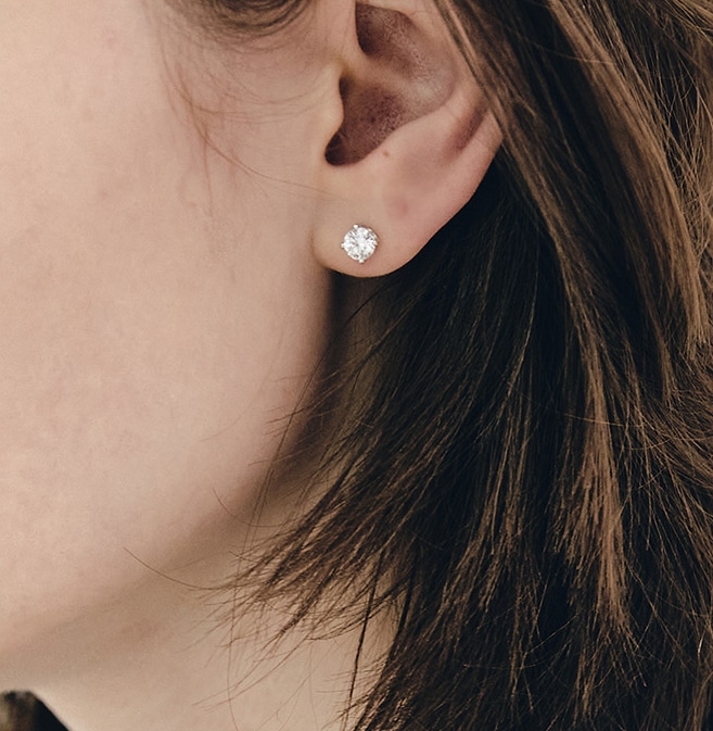 HYERES LOR】HERITER Curve Emblem Earrings(S)〜ピアス