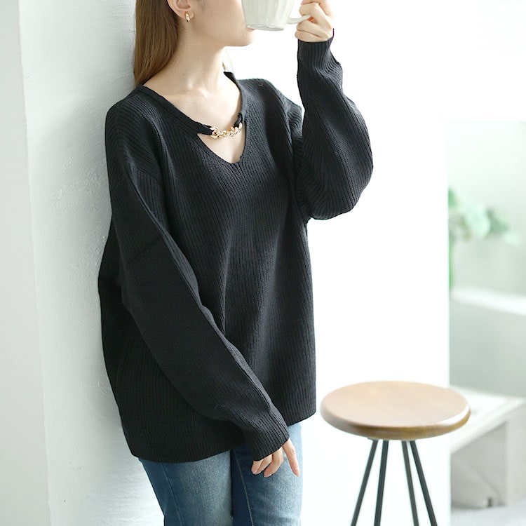 大きいサイズレディース トップス ニット チェーン付きリブニット チェーン付き アクセ付き Vネック ドロップショルダー 長袖 ストレッチ 無地 シンプル 秋新作 冬服 春服 LL 2L 3L 4L