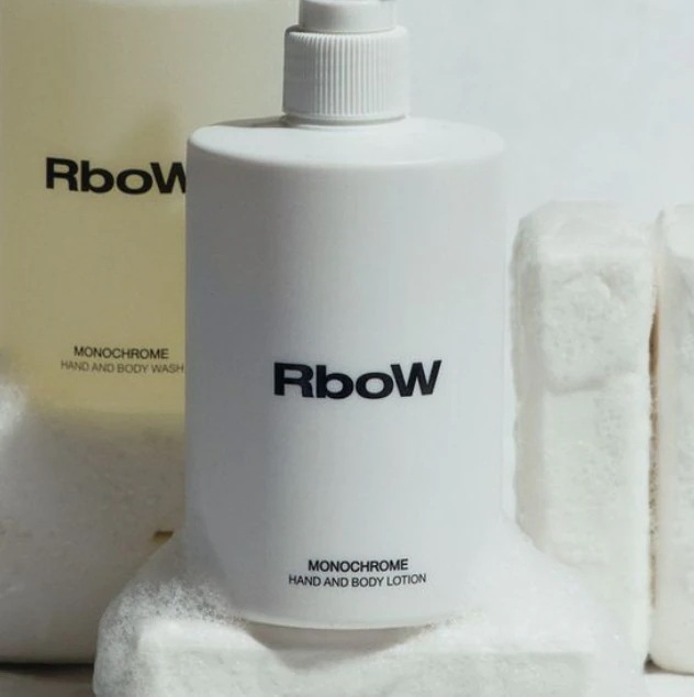 ハンドアンドボディローション 300ml 2種択1 ハンドアンドボディローション 300ml 2種択1