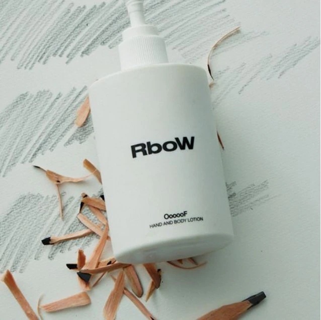 ハンドアンドボディローション 300ml 2種択1 ハンドアンドボディローション 300ml 2種択1