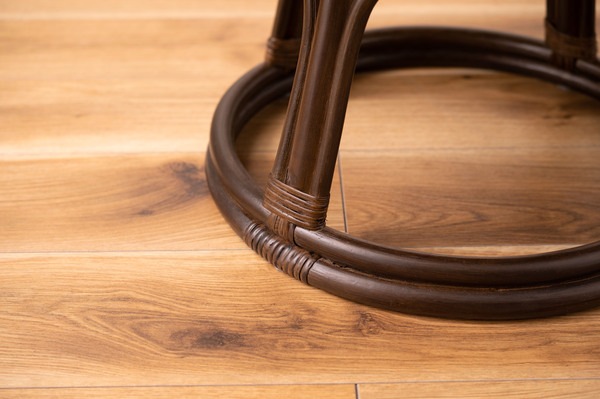 ラタン回転チェア ラタン ラッカー塗装 ポリプロピレン ポリエステル