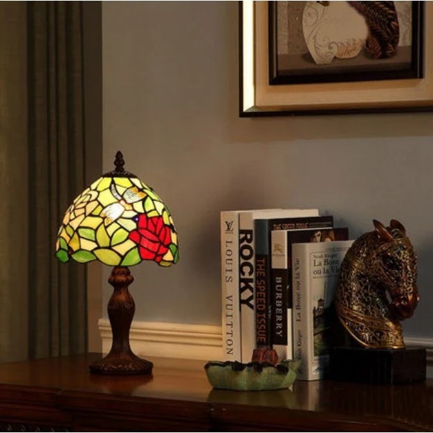 【激安本日限定】テーブルライト 卓上ライト おしゃれ 卓上照明 ステンドグラス 照明 照明器具 スタンドライト イン