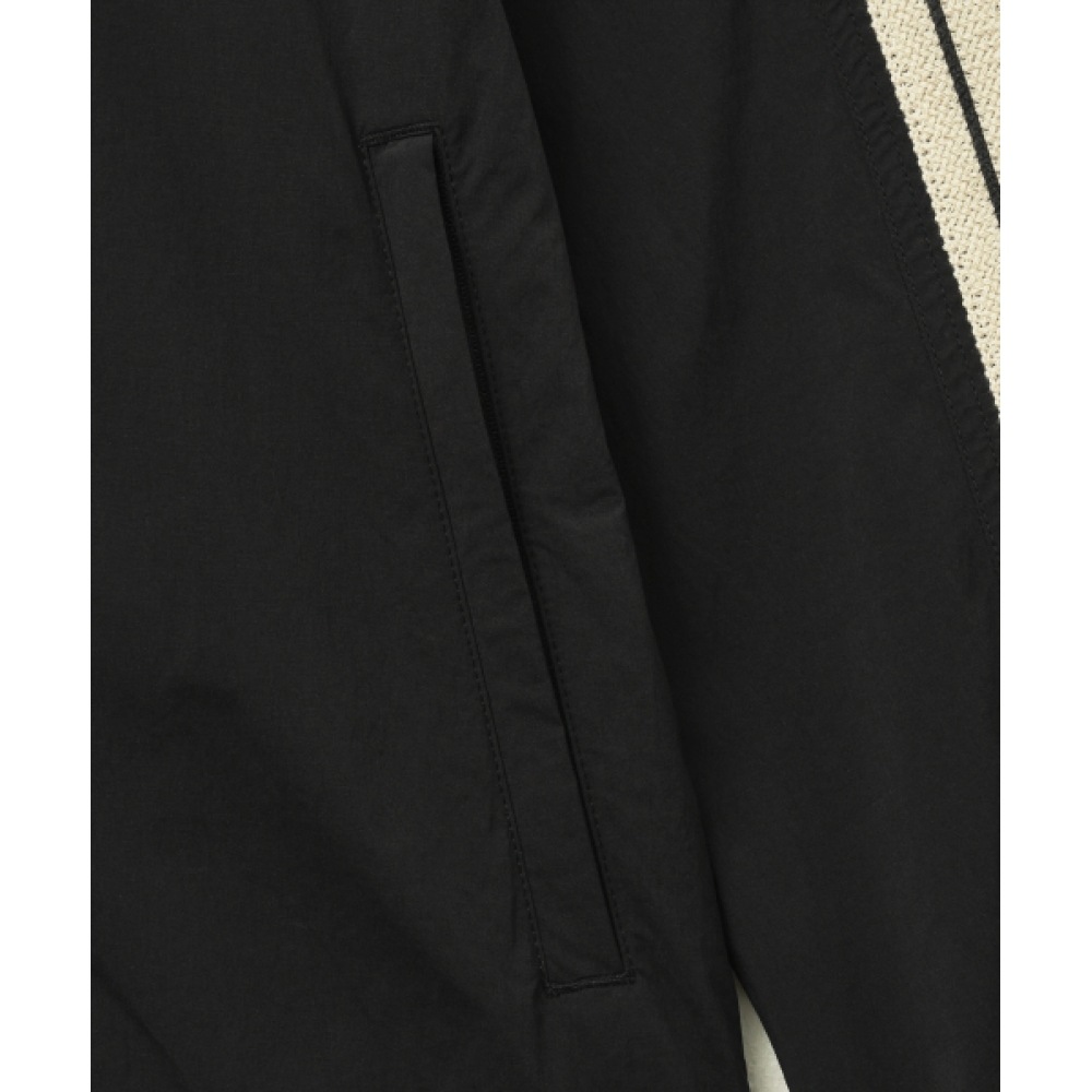 SATUR パッカブル ウィンドブレーカー ブラック ロトン