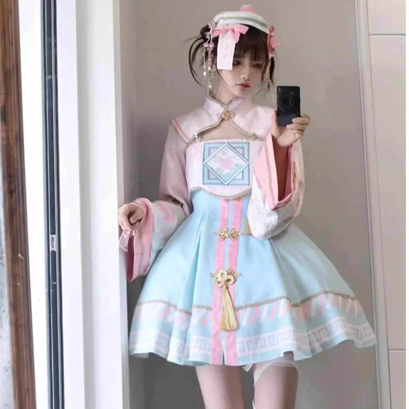 大人気 ハロウィン衣装 セクシーかわいいコスプレ 女ロリータゾンビ服 女性ワンピースショートスカート Jkセット ハロウィン ロリータ キョンシー服 子供 キョンシー 魔除け 中華風 道士服 メガ割 大人気 ハロウィン衣装 セクシーかわいいコスプレ 女ロリータゾンビ服 女性ワンピースショートスカート Jkセット ハロウィン ロリータ キョンシー服 子供 キョンシー 魔除け 中華風 道士服 メガ割