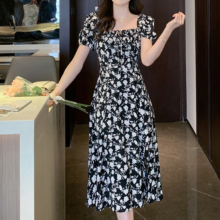 花柄ワンピ パフショルダー 花柄 ワンピース 前スリット バイカラー 半袖 Aライン 黒 ロングワンピース 大人 ミモレ丈 ロング丈 ガーリー きれいめ 食事会 デート 体型カバー 大きいサイズ リゾ 花柄ワンピ パフショルダー 花柄 ワンピース 前スリット バイカラー 半袖 Aライン 黒 ロングワンピース 大人 ミモレ丈 ロング丈 ガーリー きれいめ 食事会 デート 体型カバー 大きいサイズ リゾ