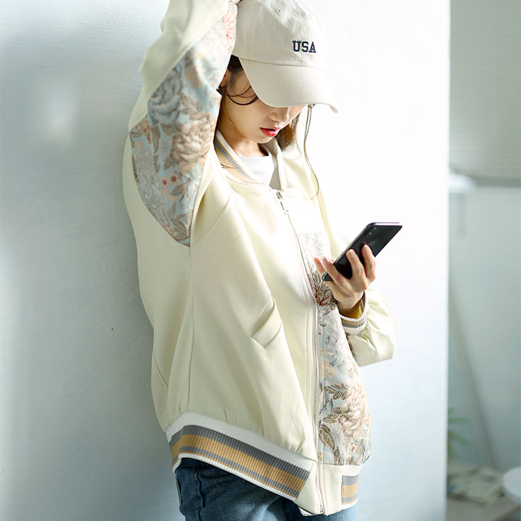 大きいサイズレディース アウター ジャケット ブルゾン 花柄切替えブルゾン オーバーサイズ ジャガード 花柄 切替え 羽織り 裏地 ファスナー カジュアル 秋新作 冬服 春服 LL 2L 3L 4L 大きいサイズレディース アウター ジャケット ブルゾン 花柄切替えブルゾン オーバーサイズ ジャガード 花柄 切替え 羽織り 裏地 ファスナー カジュアル 秋新作 冬服 春服 LL 2L 3L 4L
