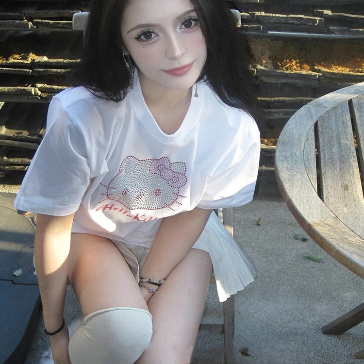 【極速出荷】【無料限定】2枚購入で 0 FF!Tシャツ キティちゃん ストーン キラキラ 半袖Ttシャツ ティーシャツ 無地 キャラクター 半袖 トップス カジュアル レディース 【極速出荷】【無料限定】2枚購入で 0 FF!Tシャツ キティちゃん ストーン キラキラ 半袖Ttシャツ ティーシャツ 無地 キャラクター 半袖 トップス カジュアル レディース