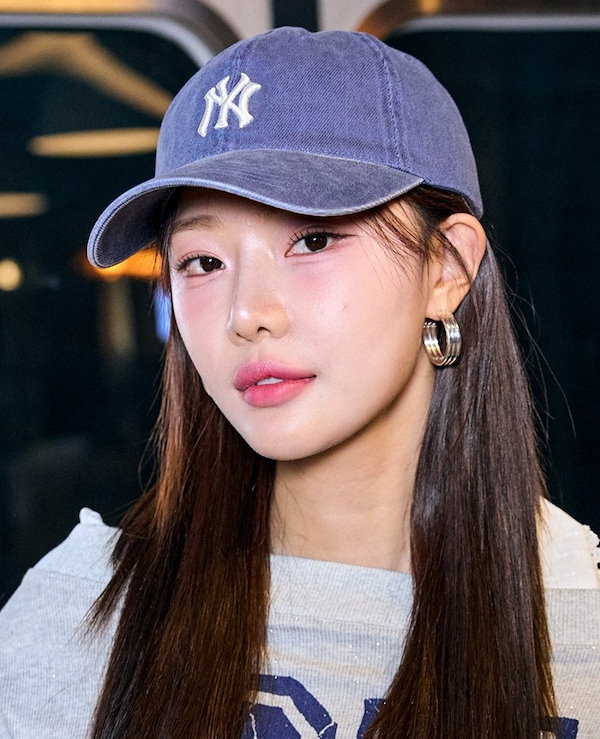 Qoo10] エムエルビー aespa カリナ 着用/Basic W