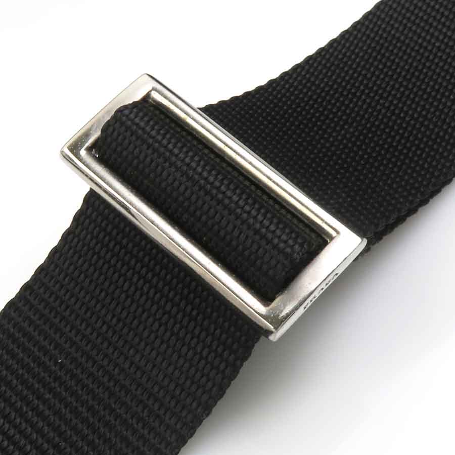 プラダ PRADA 斜め掛けショルダーバッグ ナイロン ブラック シルバー メンズ e60652a プラダ PRADA 斜め掛けショルダーバッグ ナイロン ブラック シルバー メンズ e60652a