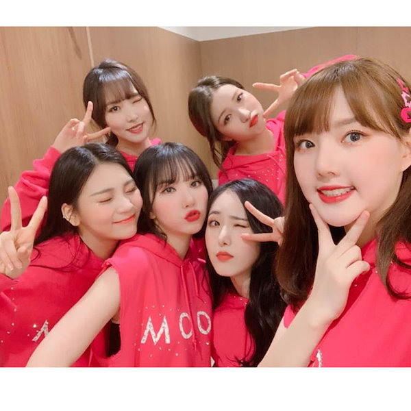 GFRIEND 6周年　パーカー Qoo10] gfriend Bloom 春ツアーコン