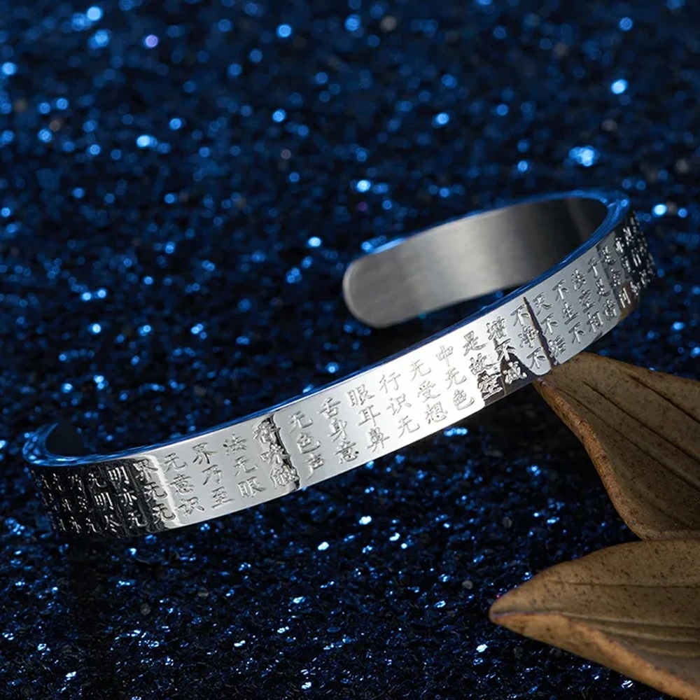 お経 バングル 漢字 ブッダ 仏陀 写経 手首 アクセサリー サージカルステンレス316L 男性 女性 プレゼント オリエンタル 仏教 腕 ブレスレット ユニーク 面白い stb00-00-0027 お経 バングル 漢字 ブッダ 仏陀 写経 手首 アクセサリー サージカルステンレス316L 男性 女性 プレゼント オリエンタル 仏教 腕 ブレスレット ユニーク 面白い stb00-00-0027
