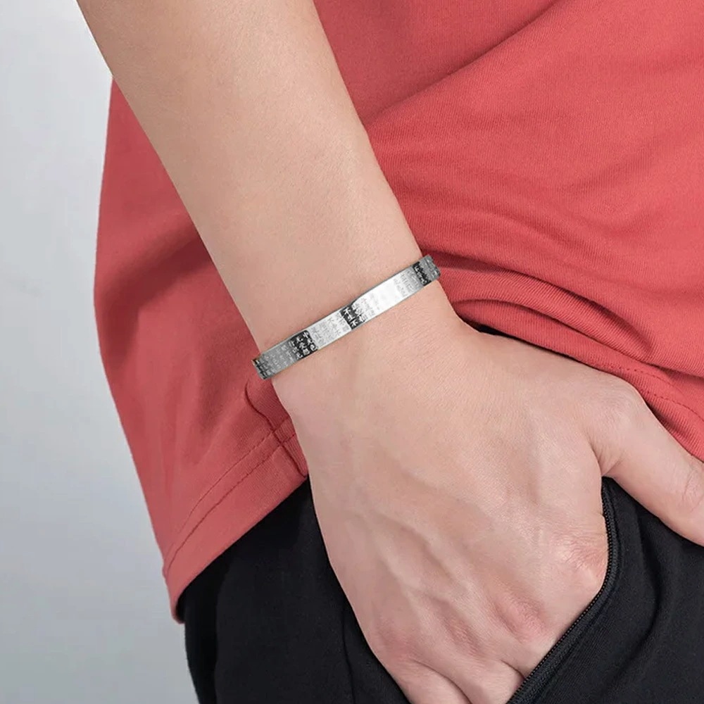 お経 バングル 漢字 ブッダ 仏陀 写経 手首 アクセサリー サージカルステンレス316L 男性 女性 プレゼント オリエンタル 仏教 腕 ブレスレット ユニーク 面白い stb00-00-0027 お経 バングル 漢字 ブッダ 仏陀 写経 手首 アクセサリー サージカルステンレス316L 男性 女性 プレゼント オリエンタル 仏教 腕 ブレスレット ユニーク 面白い stb00-00-0027