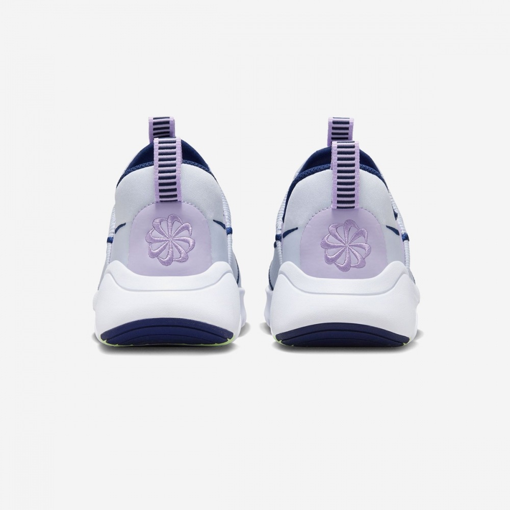 ナイキナイキフレックスプラス 2 ネクストネイチャーグレードスクール DV8999-006 ナイキナイキフレックスプラス 2 ネクストネイチャーグレードスクール DV8999-006