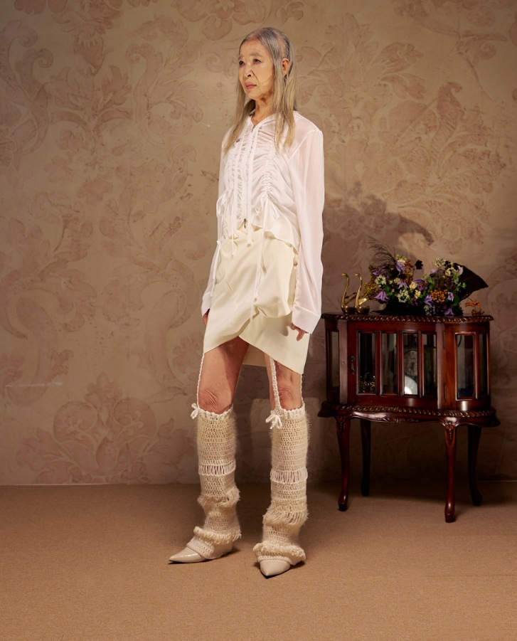 NACHE】 SHIRRING CHIFFON HOODIE ZIP-UP : WHITE 【公式通販】