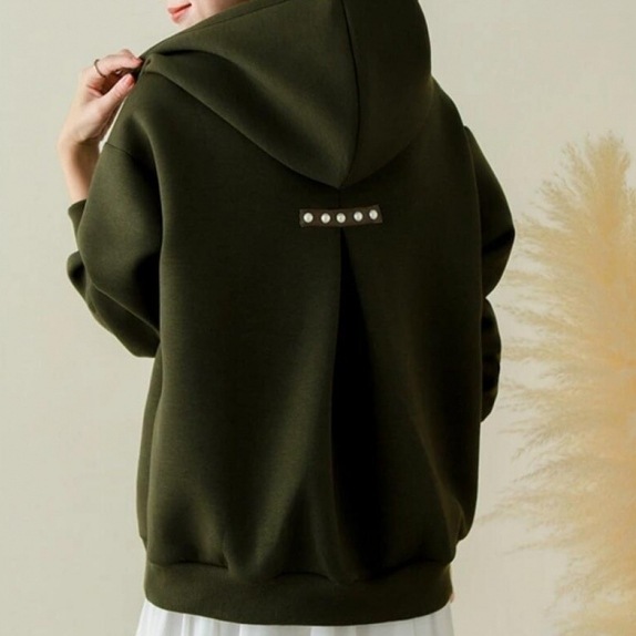 【見逃し厳禁】 5色展開 プルオーバー パール付き フード付き パーカー 【見逃し厳禁】 5色展開 プルオーバー パール付き フード付き パーカー