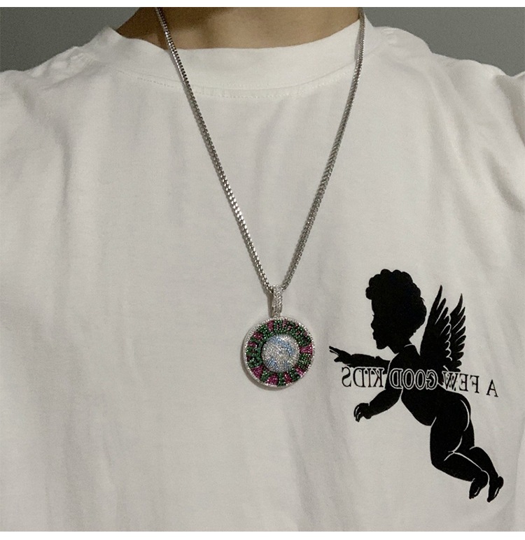 【AFGK】馬思唯連名回転円盤ネックレスいっぱいダイヤモンドジルコン地球回転ペンダント男女潮人 【AFGK】馬思唯連名回転円盤ネックレスいっぱいダイヤモンドジルコン地球回転ペンダント男女潮人