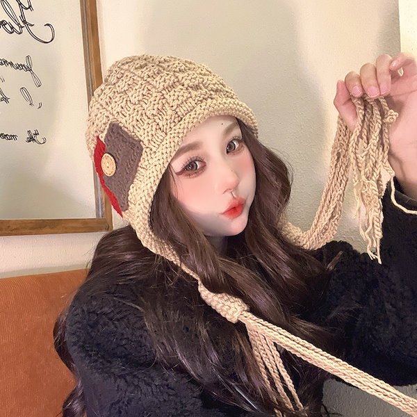 Qoo10] 2024秋冬女性用赤い帽子タッセル付き暖