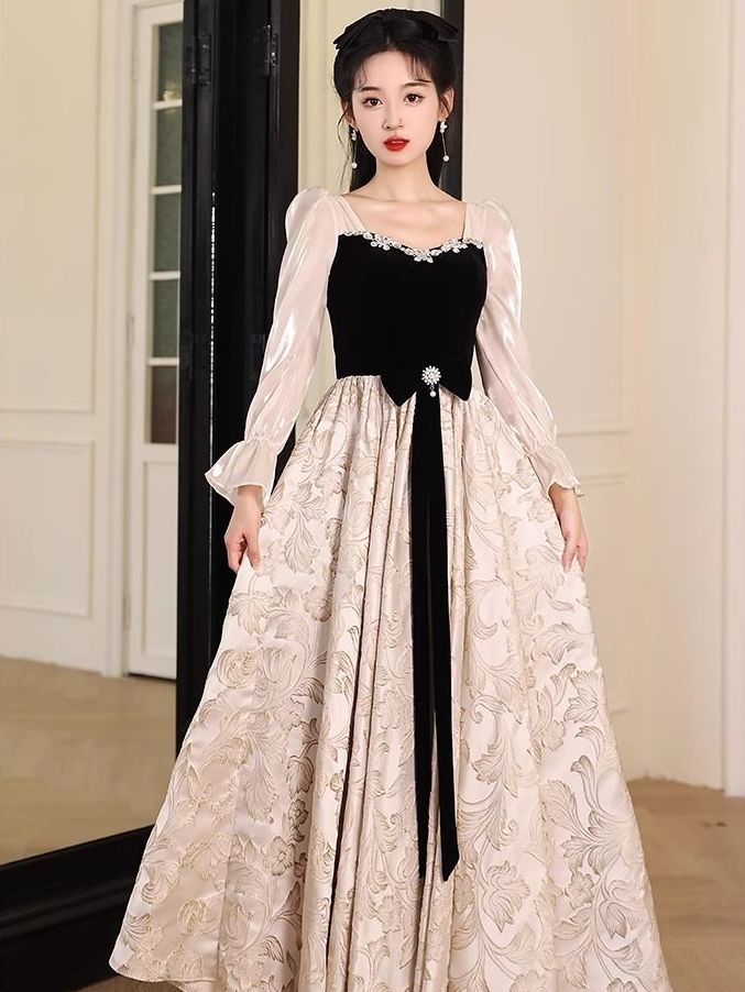 長袖イブニングドレスフェミニンスタイル宴会ハイエンド気質芸術テストドレス