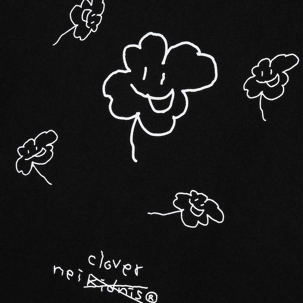 ASTRO ムンビン NEIKIDNIS RARE CLOVER TEE S Qoo10] ネイキドニス [22S/S] ASTROムンビン着用