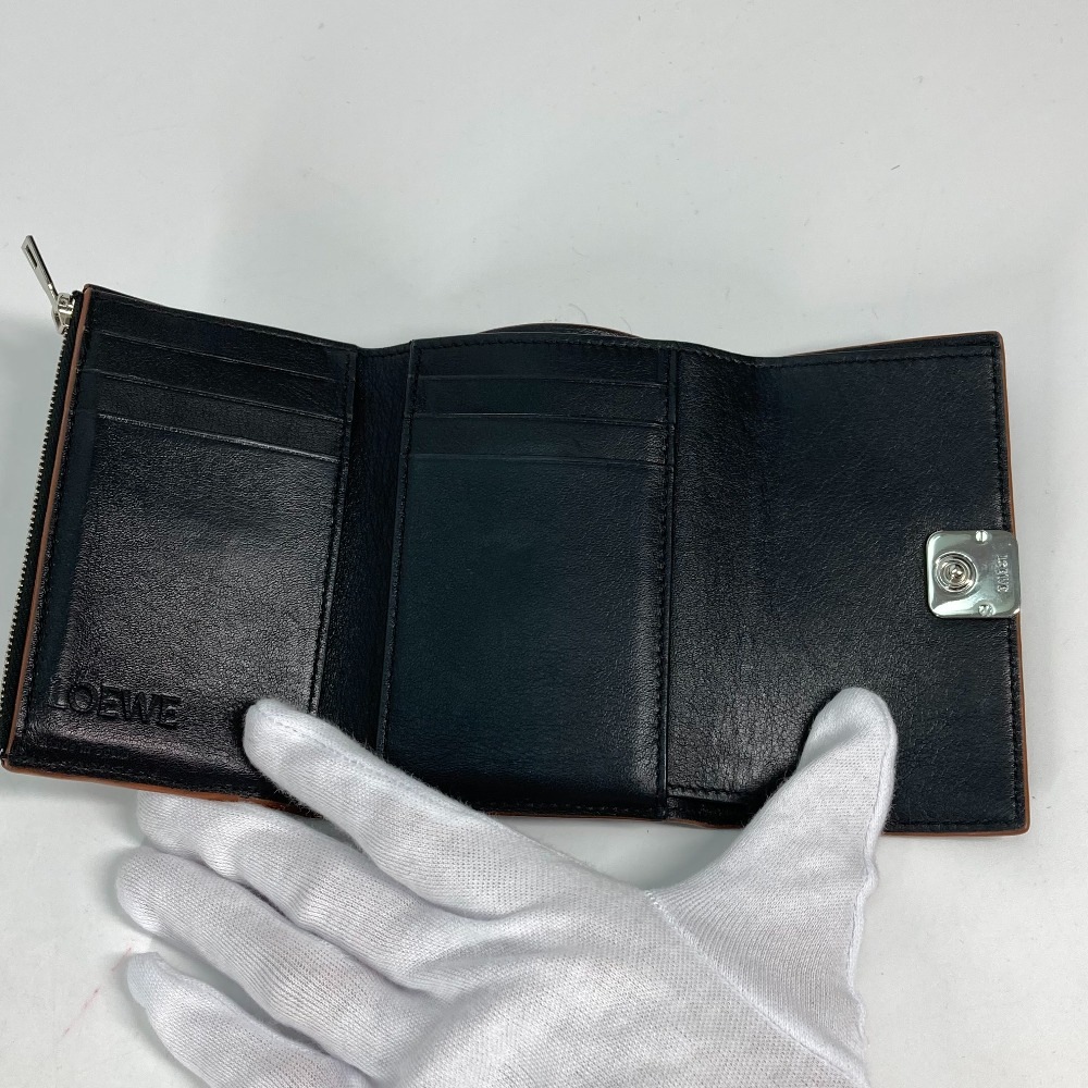 3つ折り財布 バーティカル ウォレット スモール アナグラム