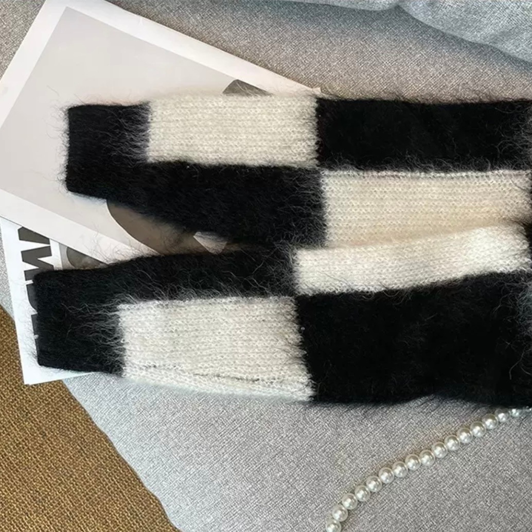 トップス ニットソー セーター 袖あり 長袖 萌袖 Uネック ラウンド