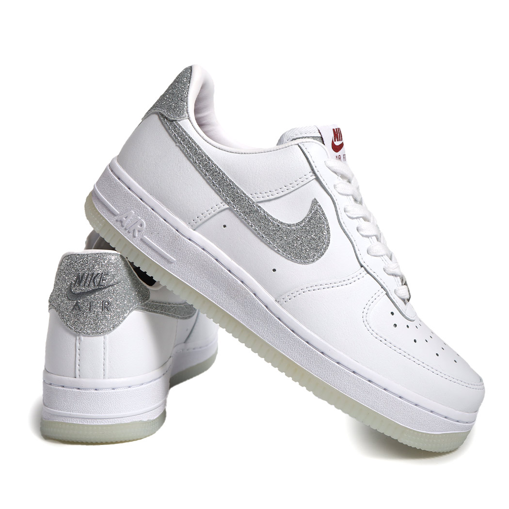 NIKE ナイキ ウィメンズ エアフォース スニーカー WMNS AIR FORCE 1 07 LX GLITTER SWOOSH ( 白 ホワイト ラメ レディース HQ3461-191 )