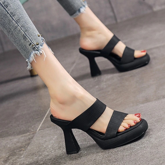 【急速発送】2025新作サンダルヒールパンプス バブーシュ サンダル太ヒール クリアヒール レディース ストラップサンダル ハイヒール 春夏 トングサンダル サンダルフラットサンダルリボンサンダル 【急速発送】2025新作サンダルヒールパンプス バブーシュ サンダル太ヒール クリアヒール レディース ストラップサンダル ハイヒール 春夏 トングサンダル サンダルフラットサンダルリボンサンダル