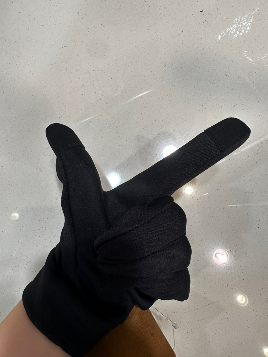 UNI PS GLOVE 冬のファッション 防寒用品 新商品 韓国人気 男女共用 カップルアイテム 韓国ファッション ストリートファッション スマートフォン タッチグロ