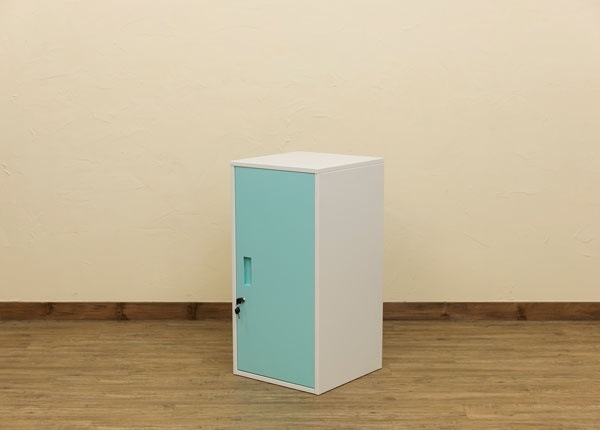 ハイタイプ 鍵付きロッカー/収納ラック レッド 幅38cm スチール カギ2個 棚板 転倒防止器具付き 連結可 キューブBOX