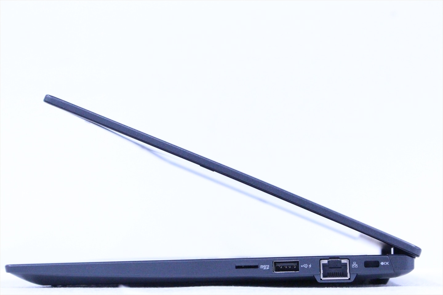 Qoo10] dynabook 即配 バッテリー良 2023年快速モデル