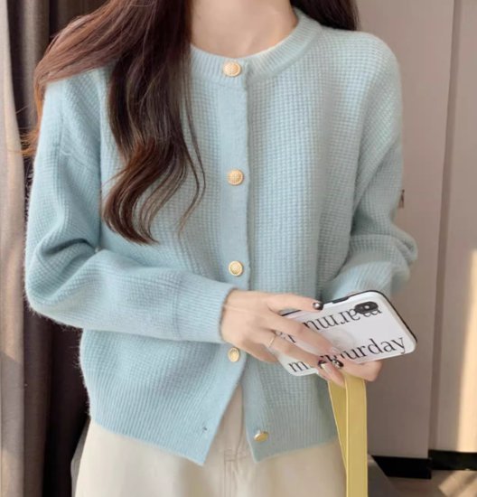 ニットカーディガン レディース カーディガン 羽織 ニット セータートップス ラウンドネック フロントボタン 金ボタン リブニット 長袖 シンプル 無地 カジュアル お出かけ おしゃれ ファッション ニットカーディガン レディース カーディガン 羽織 ニット セータートップス ラウンドネック フロントボタン 金ボタン リブニット 長袖 シンプル 無地 カジュアル お出かけ おしゃれ ファッション